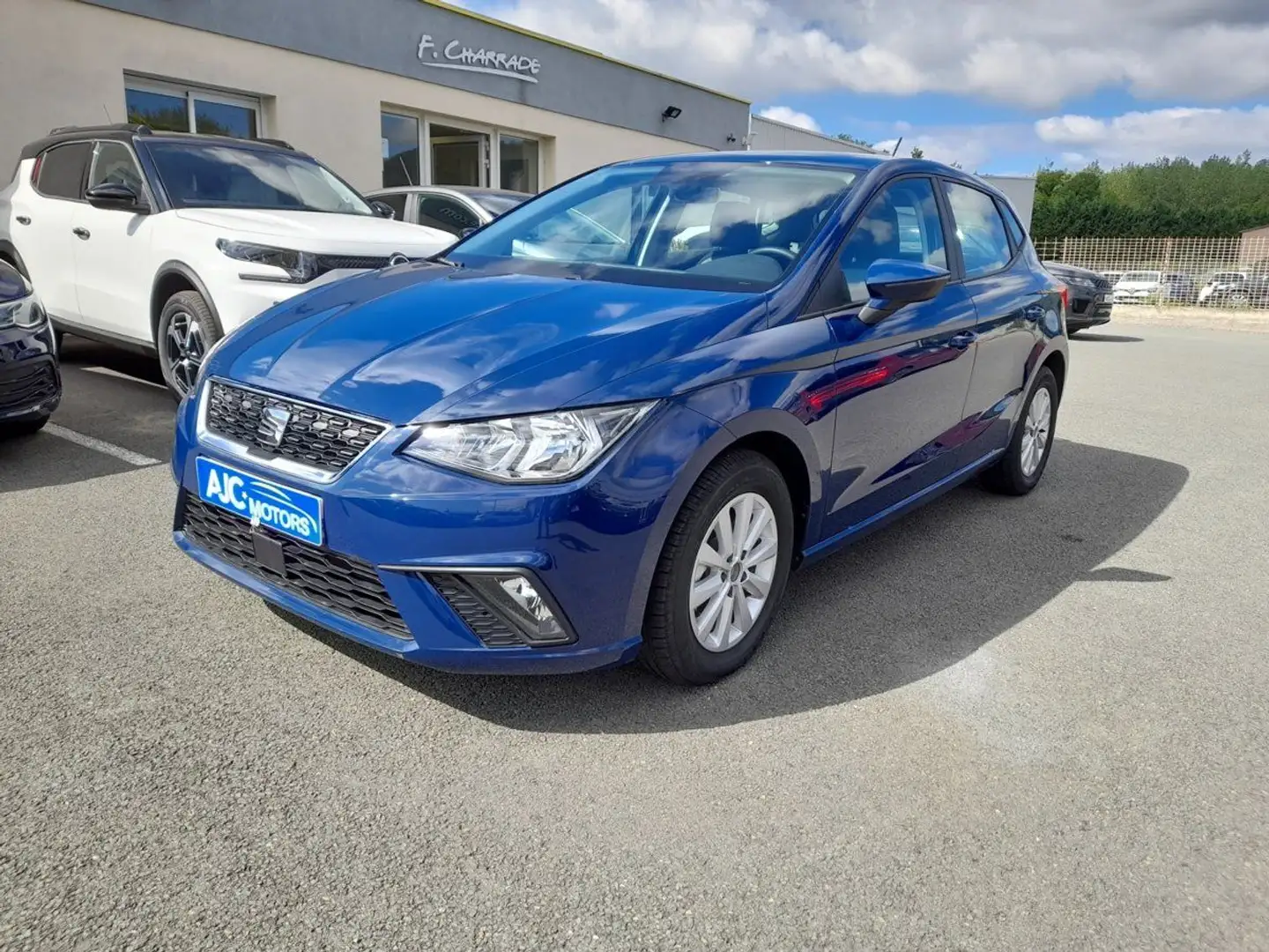 SEAT Ibiza 1.6 TDI 80CH START/STOP STYLE BUSINESS EURO6D-T Bleu - 2
