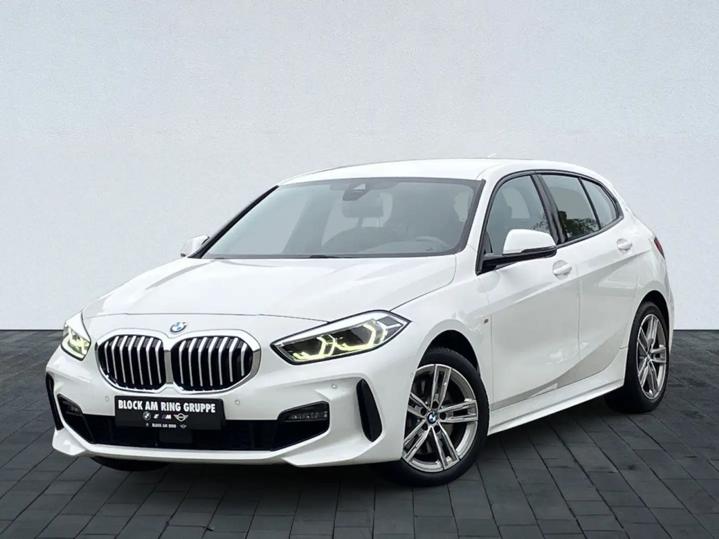 BMW 120 i M Sport LicPro DAB Tempo SHZ PDC Bluetooth White - 1
