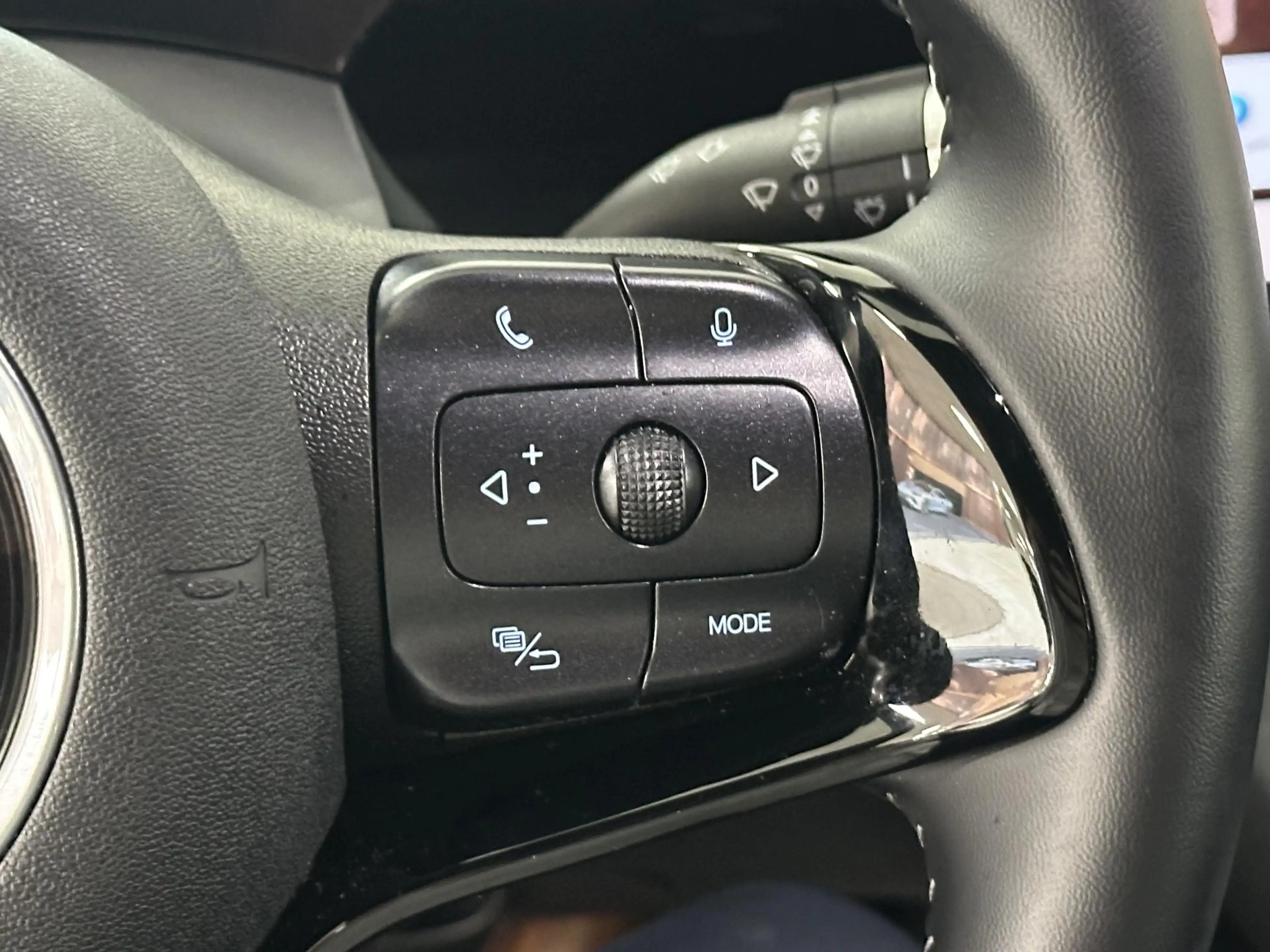 BYD Dolphin Comfort 60.4 kWh Lage KM-stand! | 360 camera | Sto — photo 22