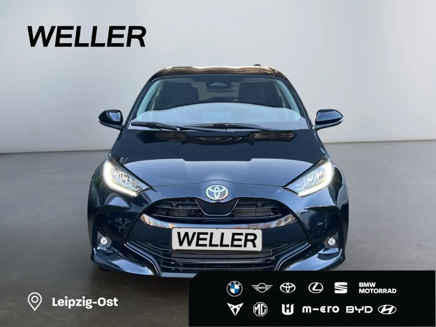 Toyota Yaris Hybrid 116 1.5 Teamplayer *LED*CAM*SHZ*ACC* Zwart - 2