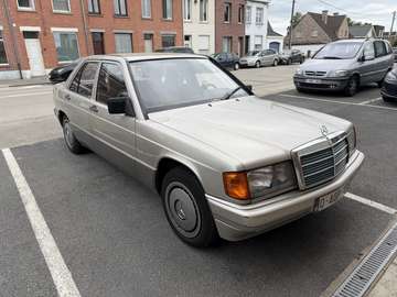 Mercedes 190E 2.0