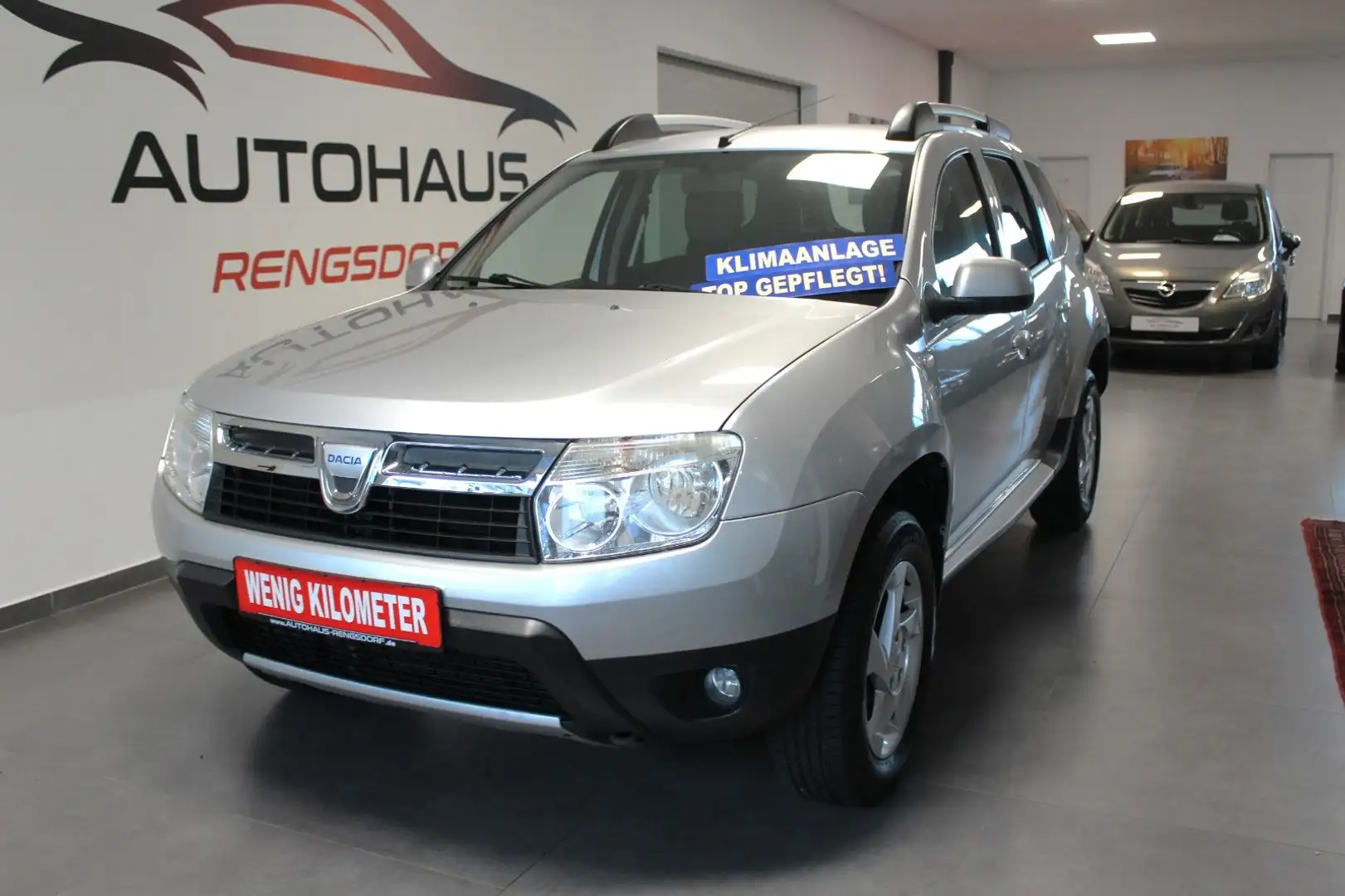 Dacia Duster I Prestige 4x2 Silber - 1