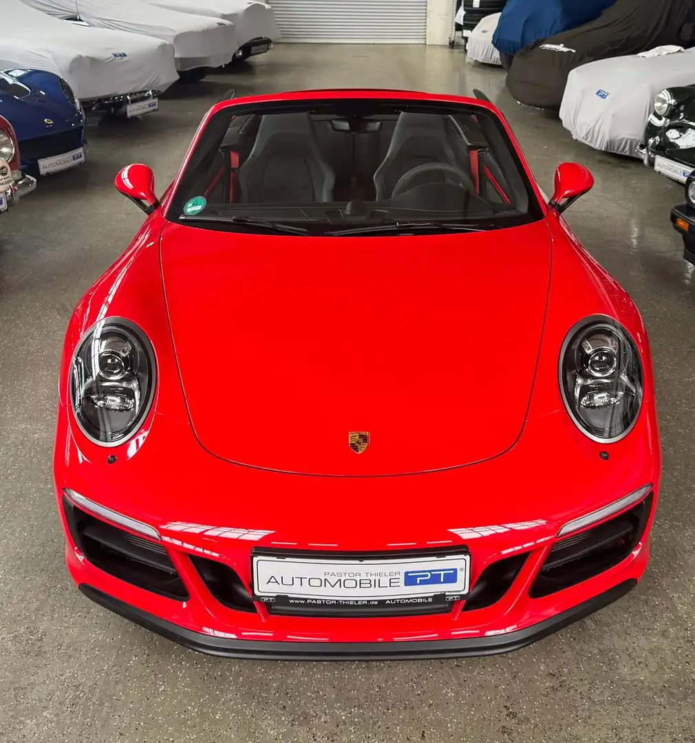 Porsche 991 .2 Carrera GTS Cabriolet Rot - 2