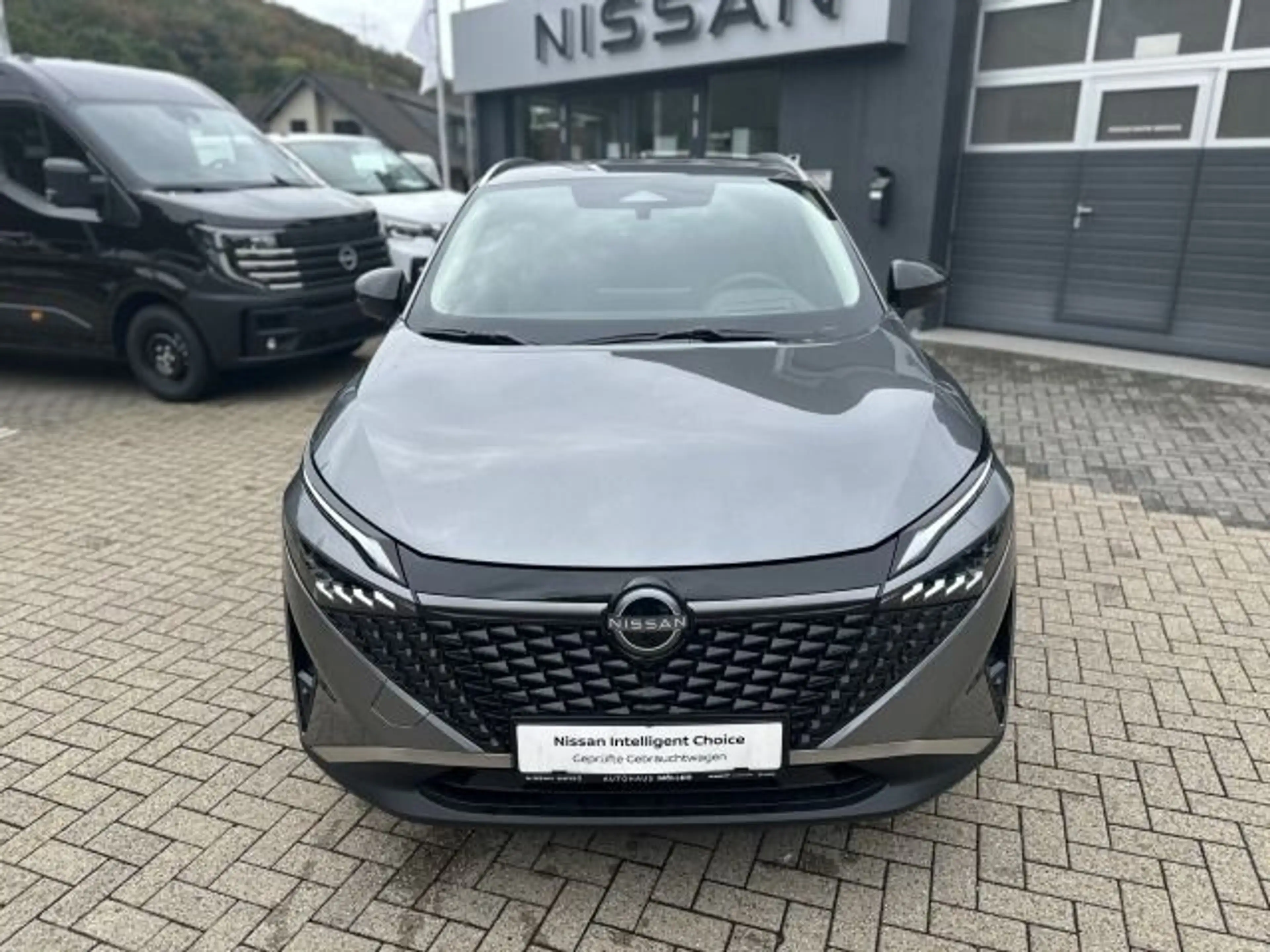 Nissan Qashqai 1.3 DIG-T Xtronic N-Connecta AVM HUD SH — photo 4