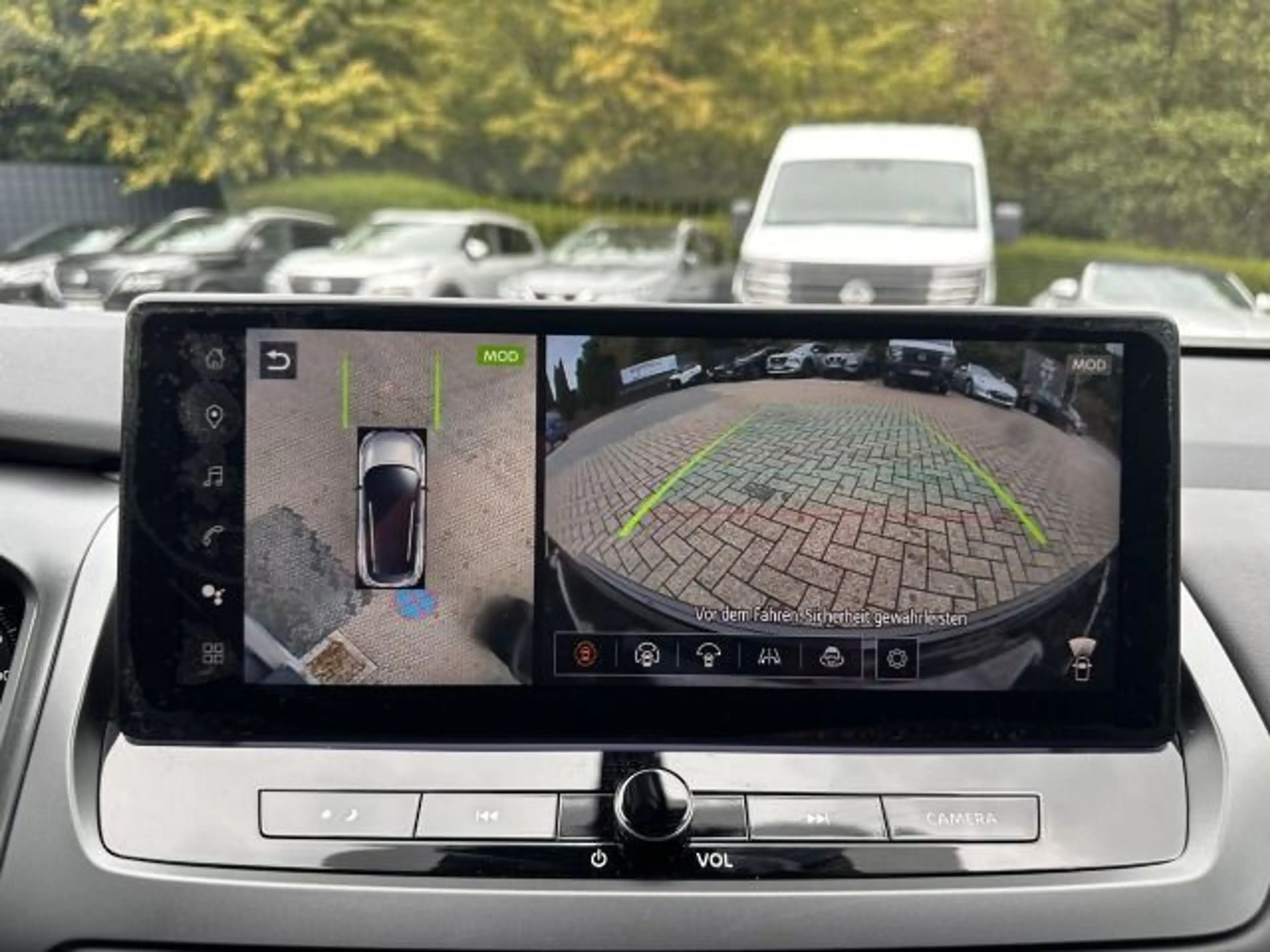 Nissan Qashqai 1.3 DIG-T Xtronic N-Connecta AVM HUD SH — photo 15