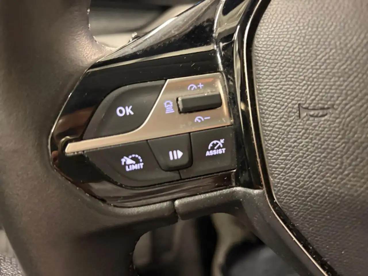 Peugeot 308 308 — photo 20