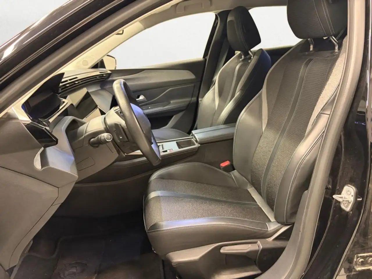 Peugeot 308 308 — photo 10