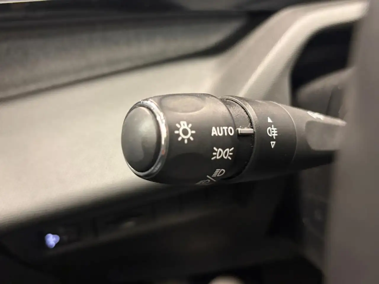 Peugeot 308 308 — photo 24