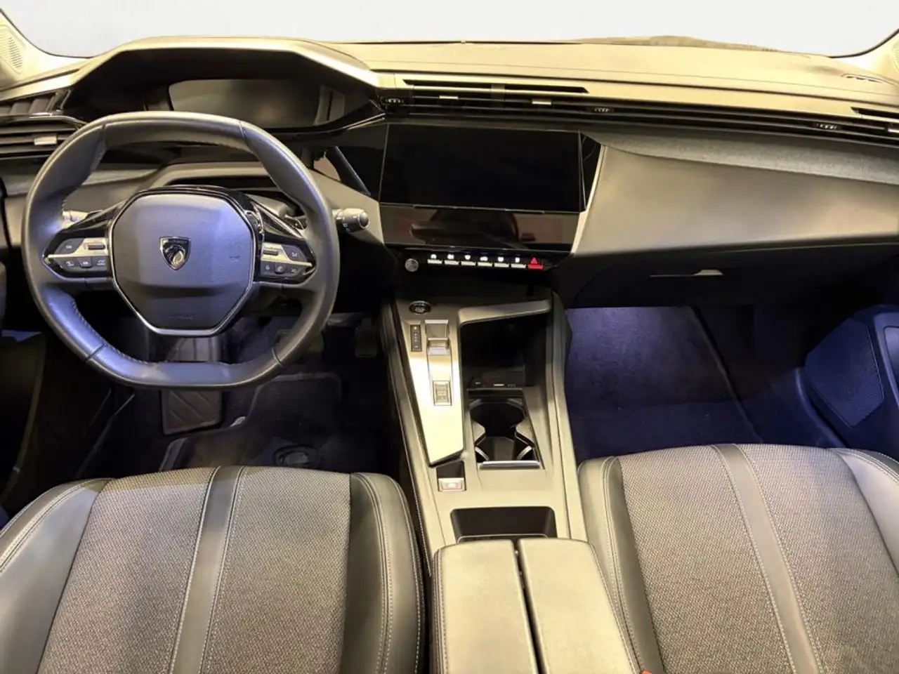 Peugeot 308 308 — photo 9