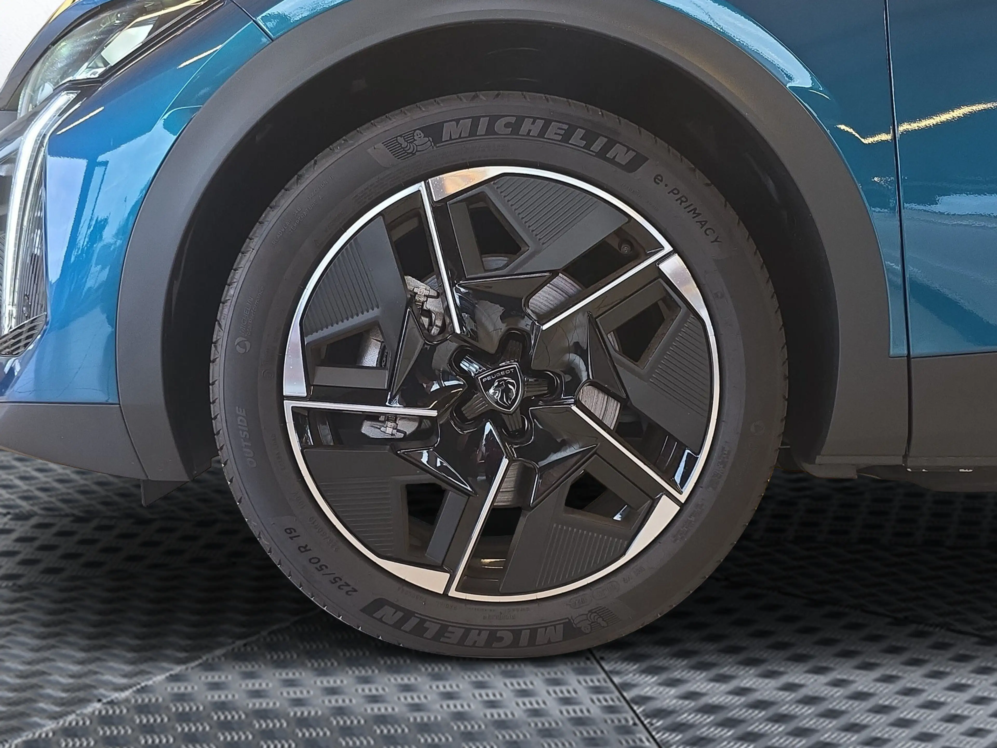 Peugeot 408 408 Elektro- Allure- SHZ- Navi- 360° Kamera- — photo 9