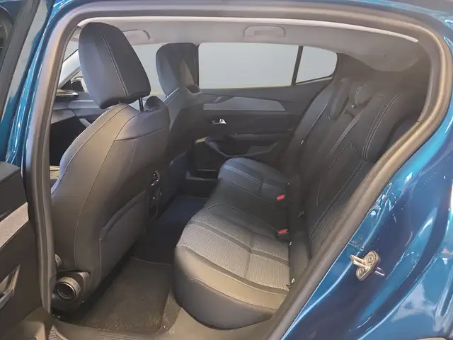 Peugeot 408 view 12