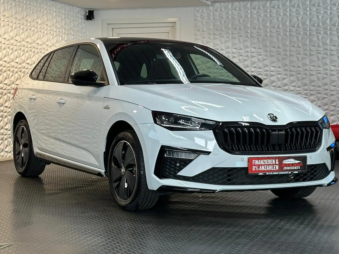 Skoda Scala 1.0TSI MONTE CARLO MATRIX#PANO#TEMPO#SPUR Weiß - 2