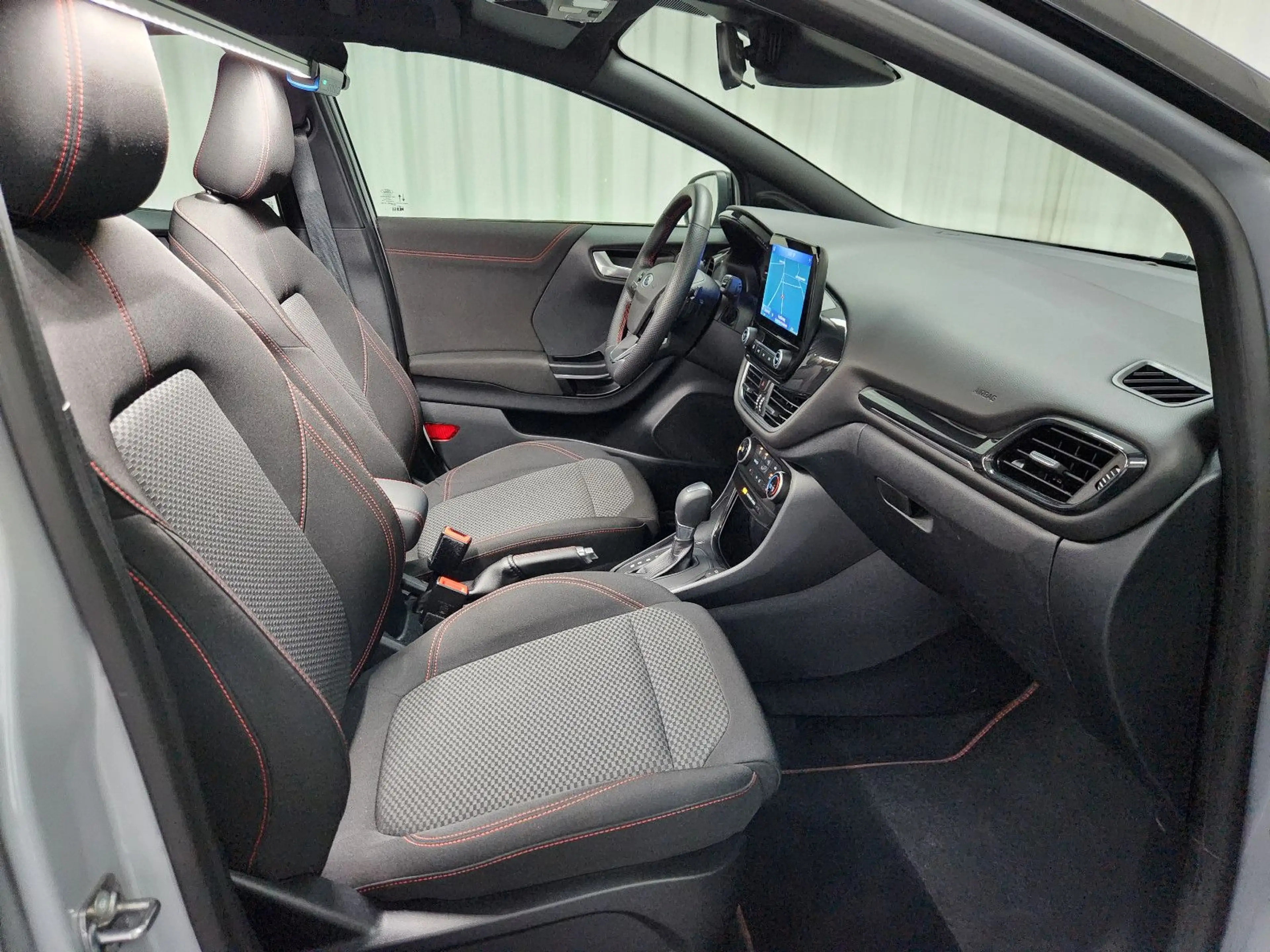 Ford Puma ST-Line 125PS LED SHZ NAV KAM CarPlay M&S — photo 8