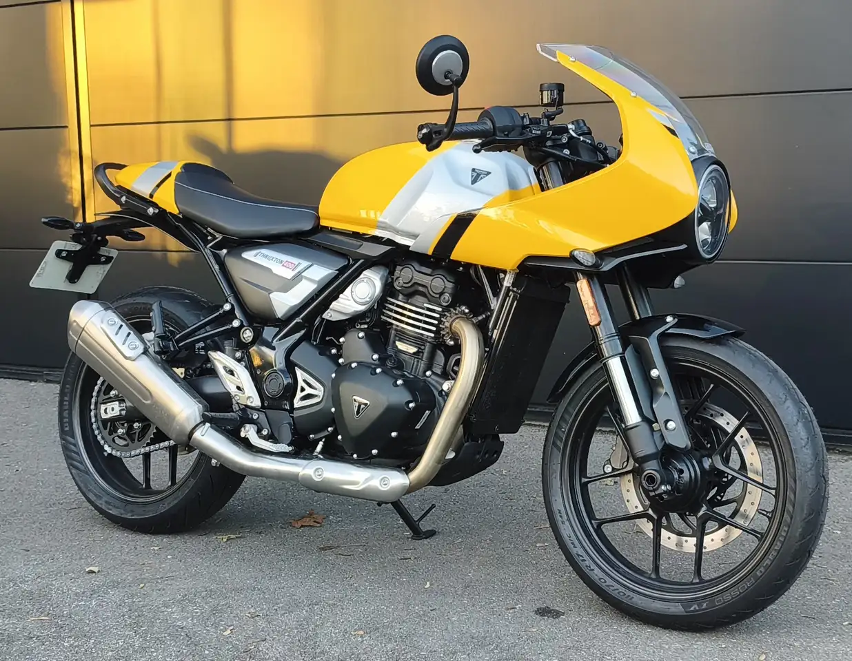 Triumph Thruxton