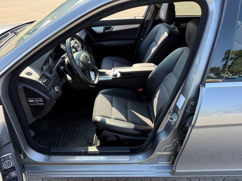 Mercedes-Benz C 180 KOMPRESSOR T-MODELL, HU/AU 02/2028 — photo 13