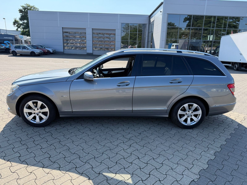 Mercedes-Benz C 180 KOMPRESSOR T-MODELL, HU/AU 02/2028 — photo 2