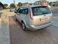 Ford Focus 1.6 TDCi (110CV) SW Tit. DPF !!!!! Silber - thumbnail 4