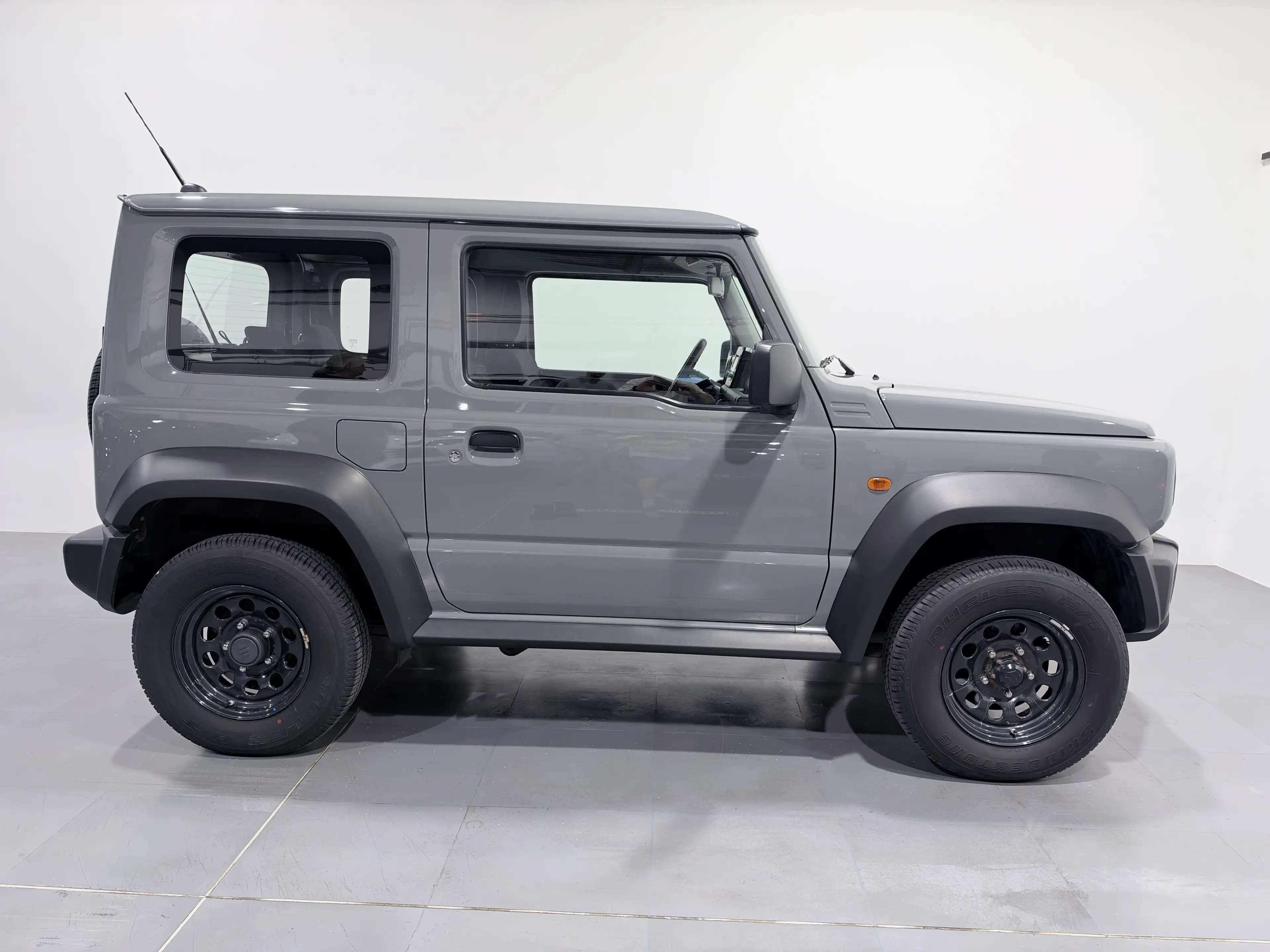 Suzuki Jimny Comfort AllGrip — photo 4
