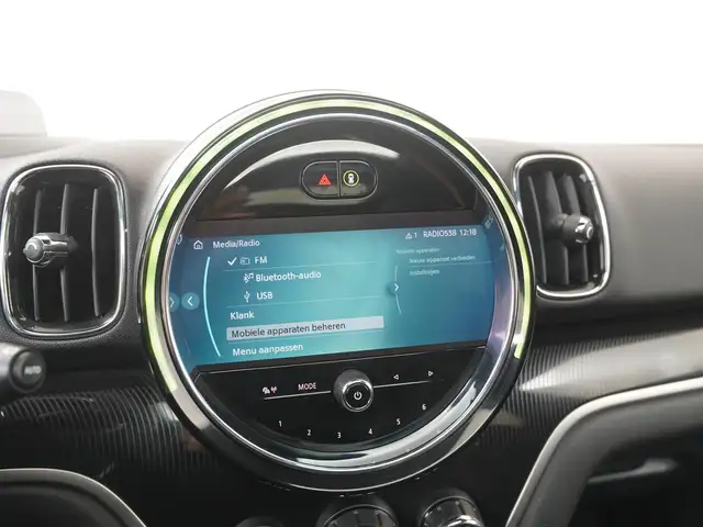 MINI Countryman view 18
