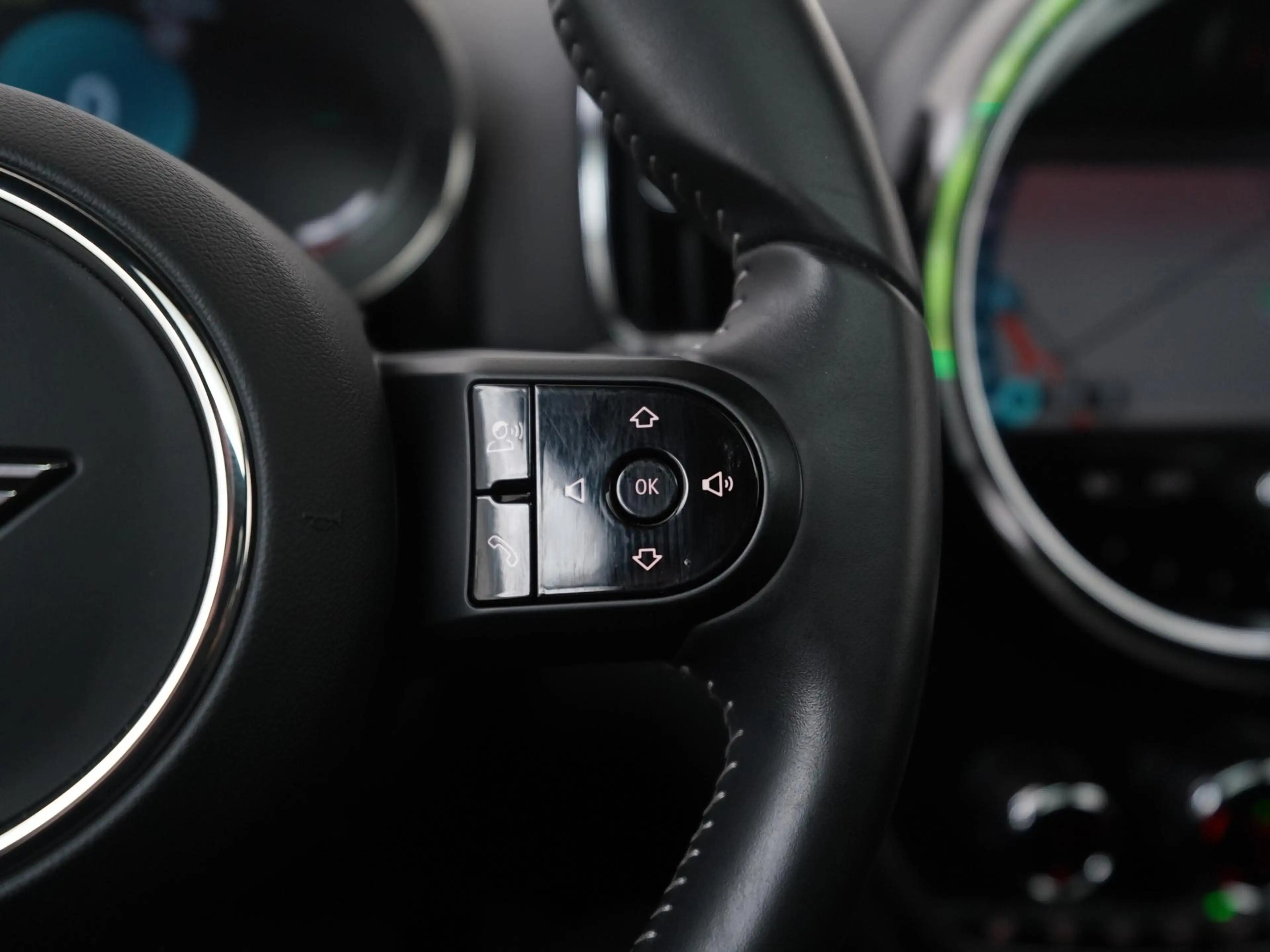 MINI Cooper SE Countryman 1.5 ALL4 Untamed Edition | Head Up | Leder | Panor — photo 11