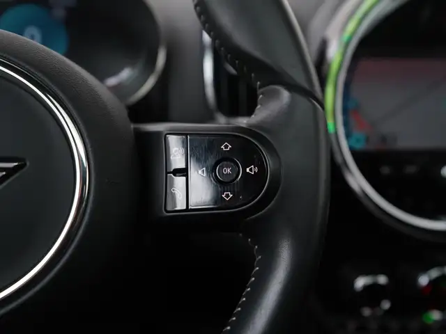 MINI Countryman view 11
