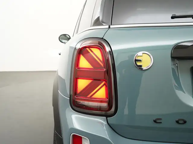MINI Countryman view 25