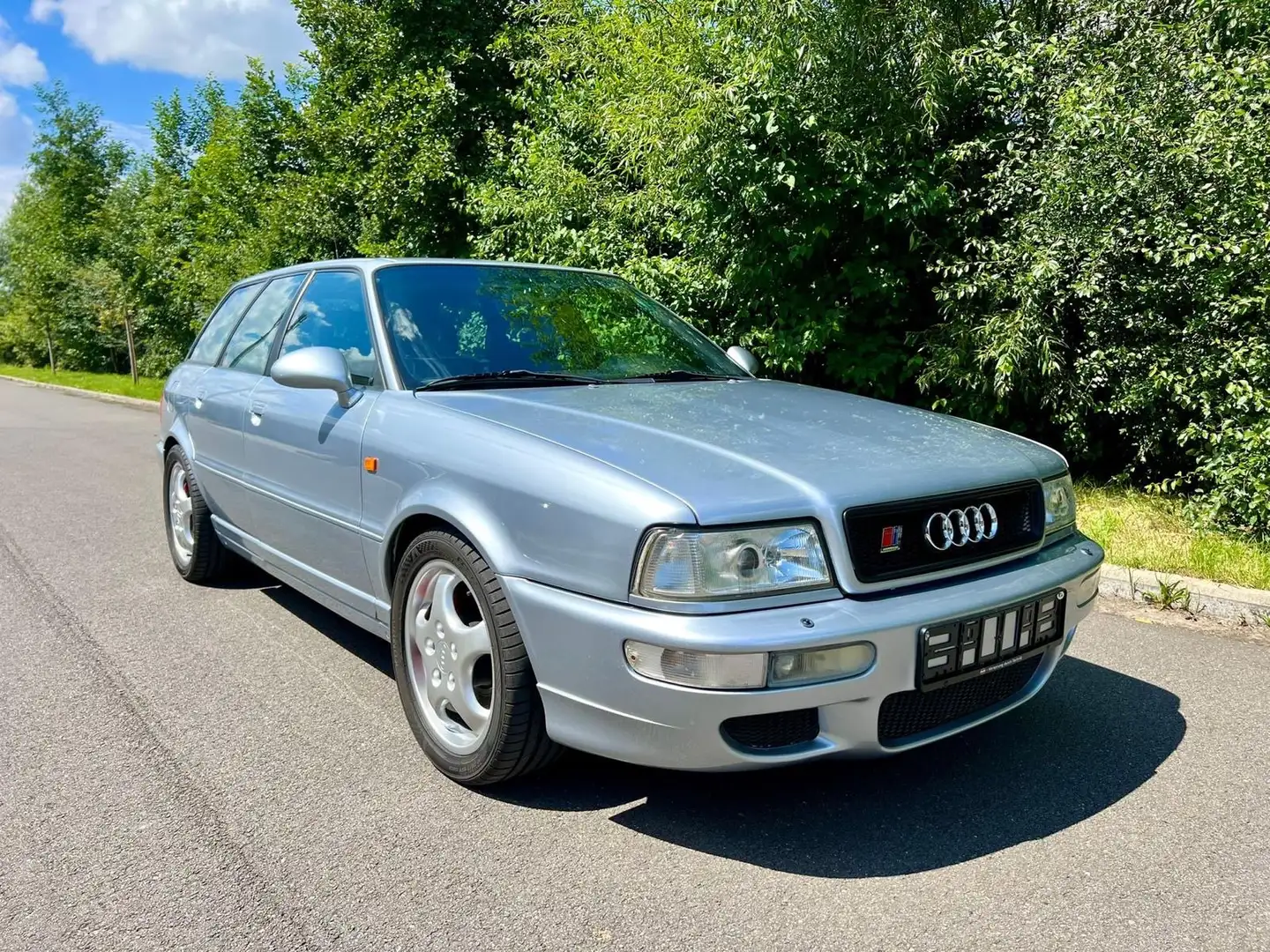 Audi RS2 Gri - 1