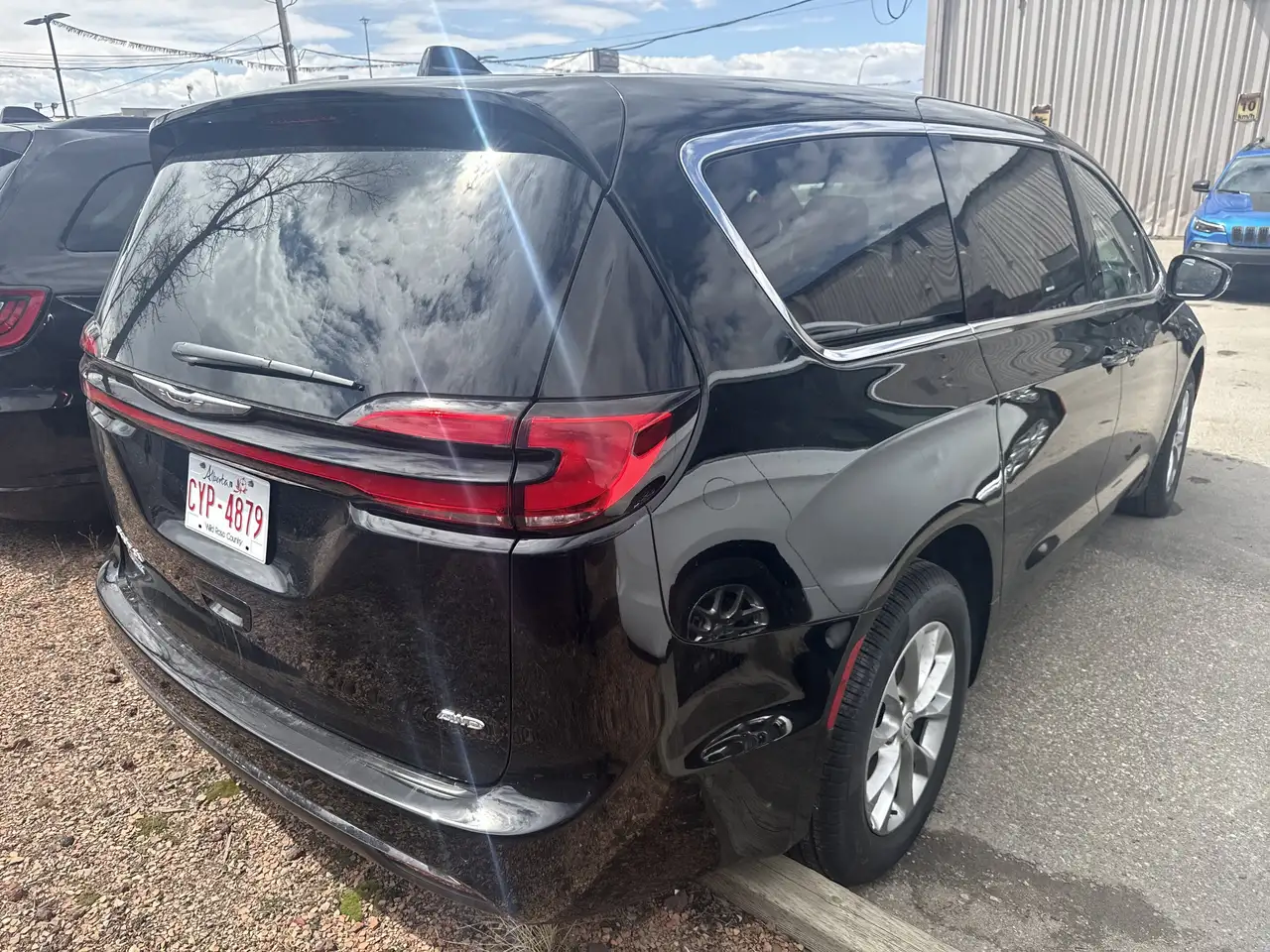Chrysler Pacifica снимка Chrysler Pacifica