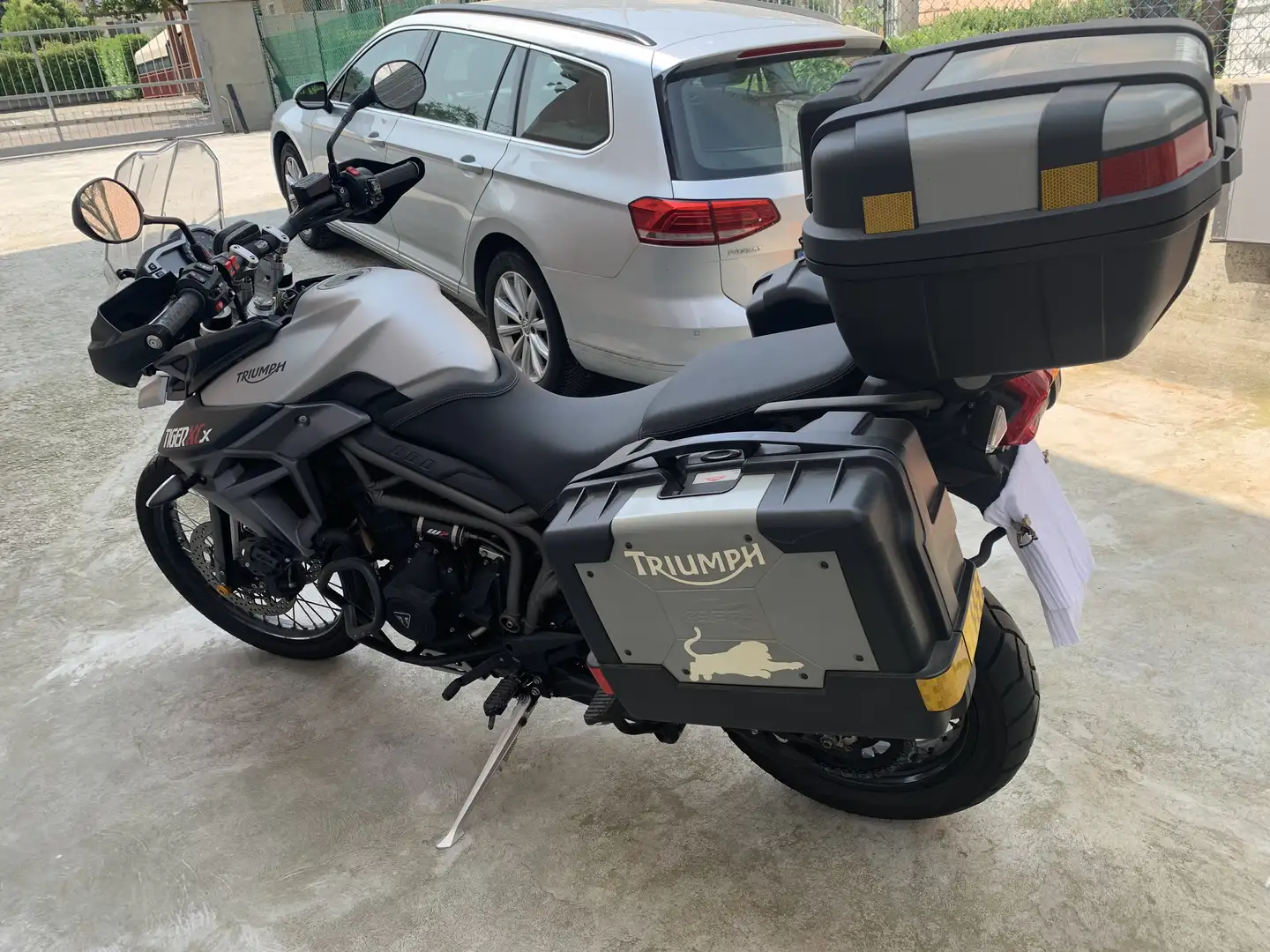 Triumph Tiger 800 xcx abs - 2