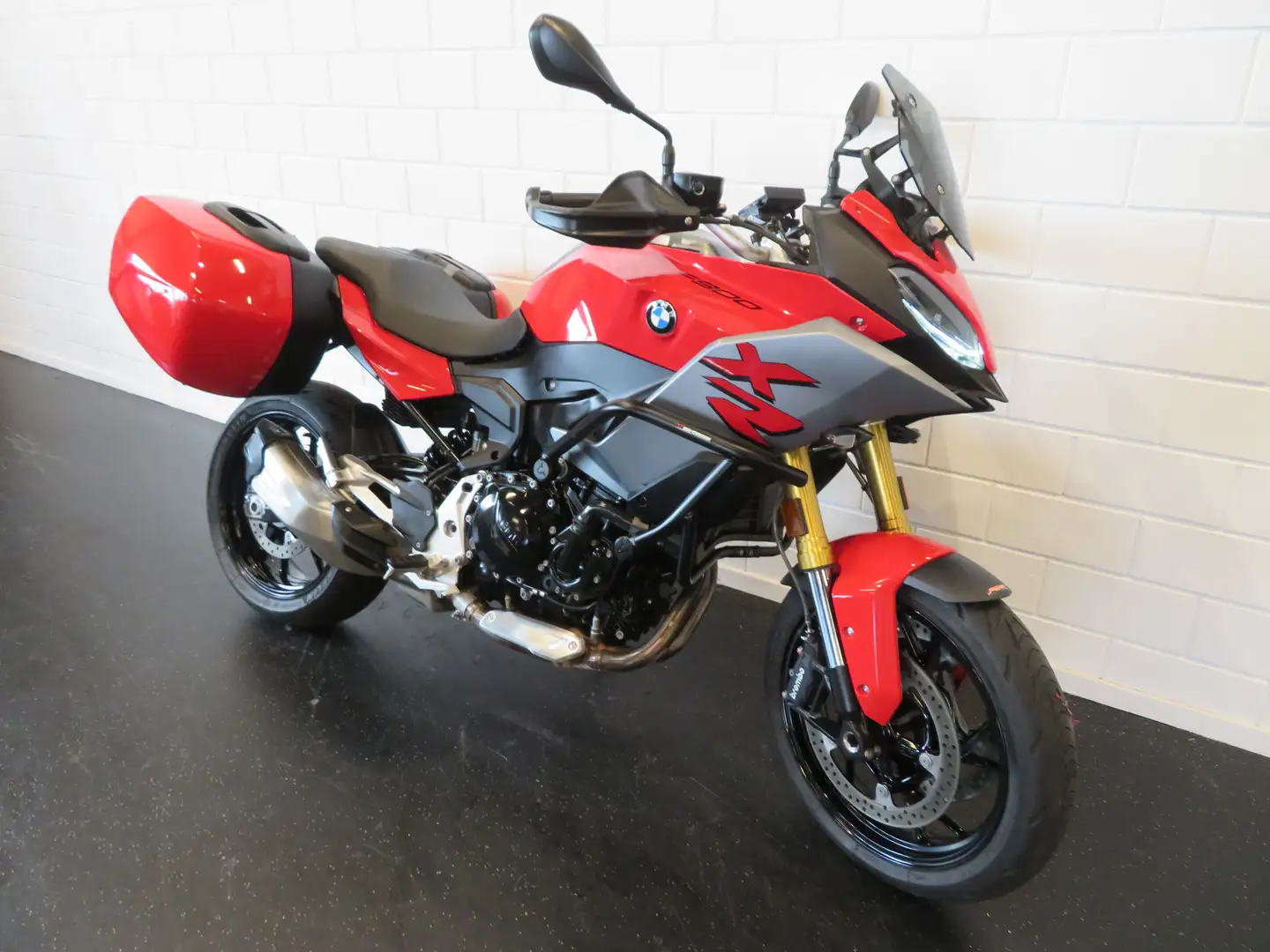 BMW F 900 XR ABS PERFECT! HISTORIE Rood - 2