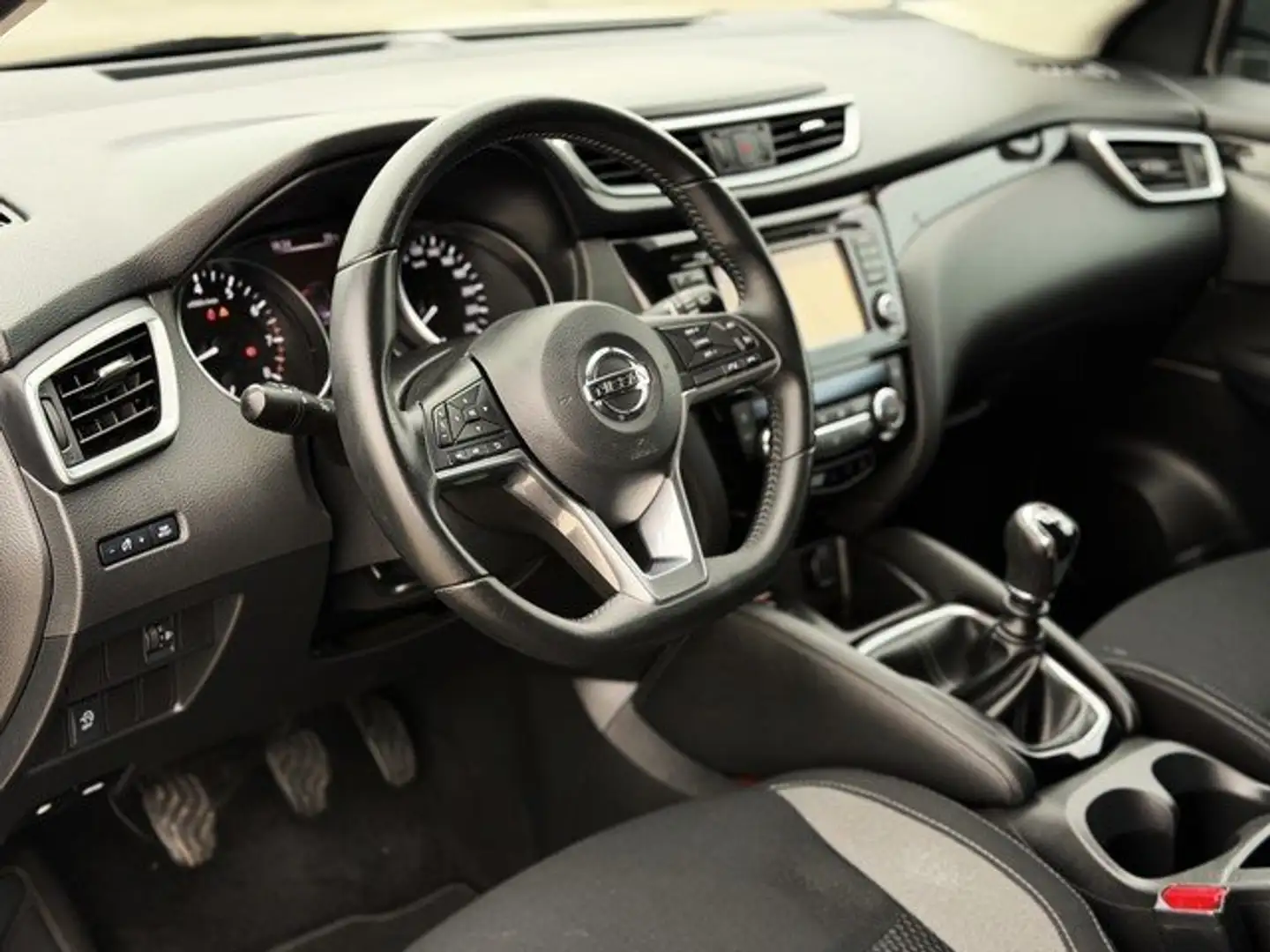 Nissan Qashqai 1.6 DIG-T Acenta 4x2 Negro - 2