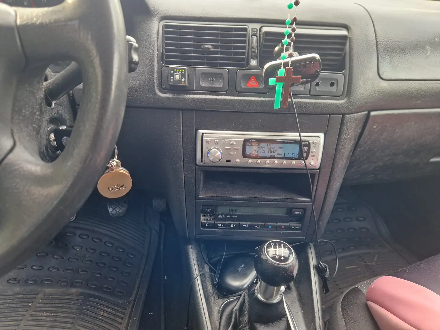 Volkswagen Golf 1.6 - 2