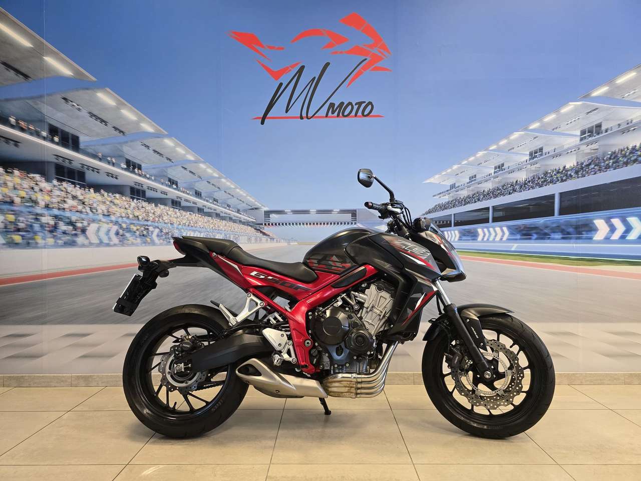 Honda CB 650 F - 09/2016 - Km 12000