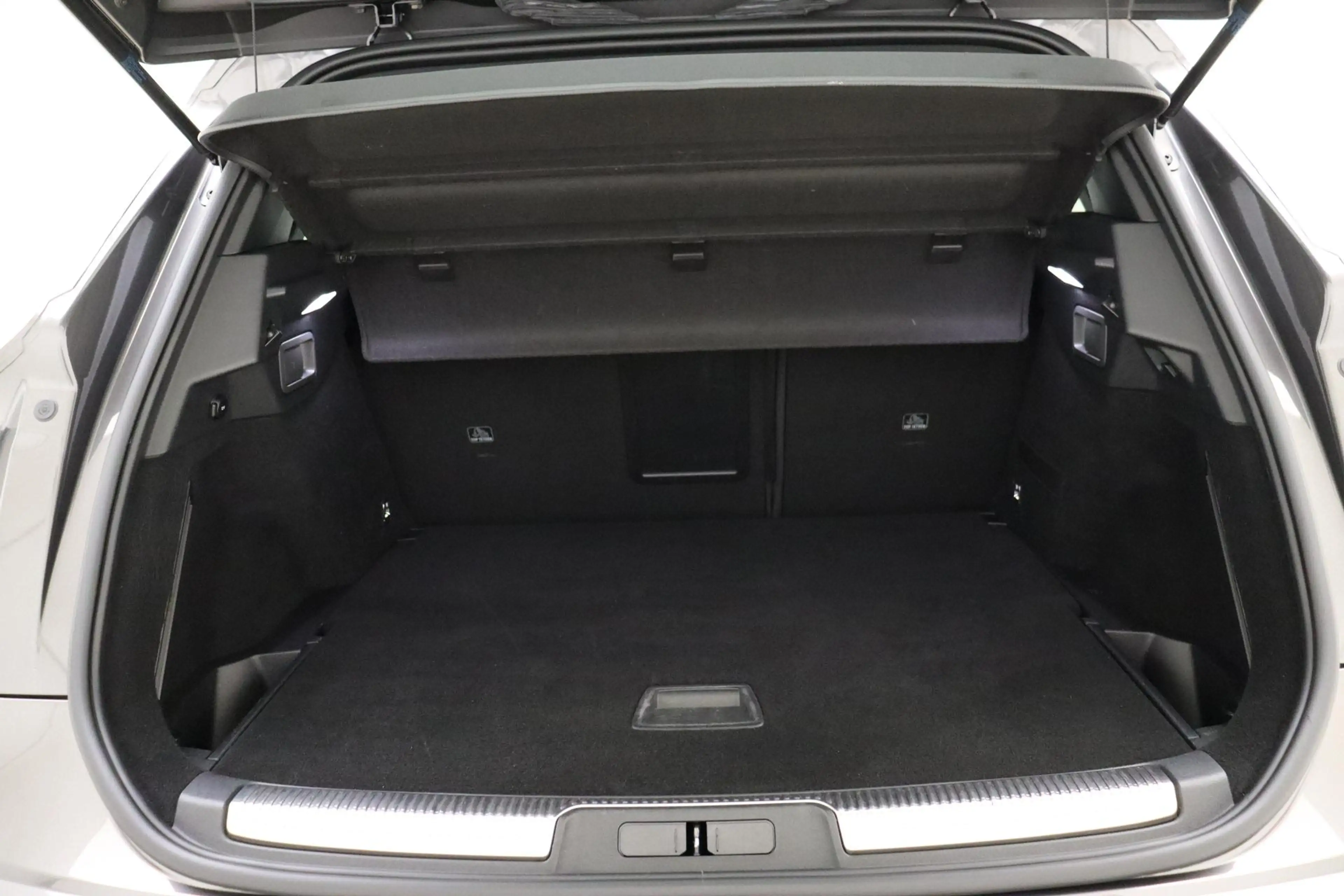 DS Automobiles DS 7 Crossback 1.2 PureTech Performance Line 130 PK | Handgeschak — photo 10