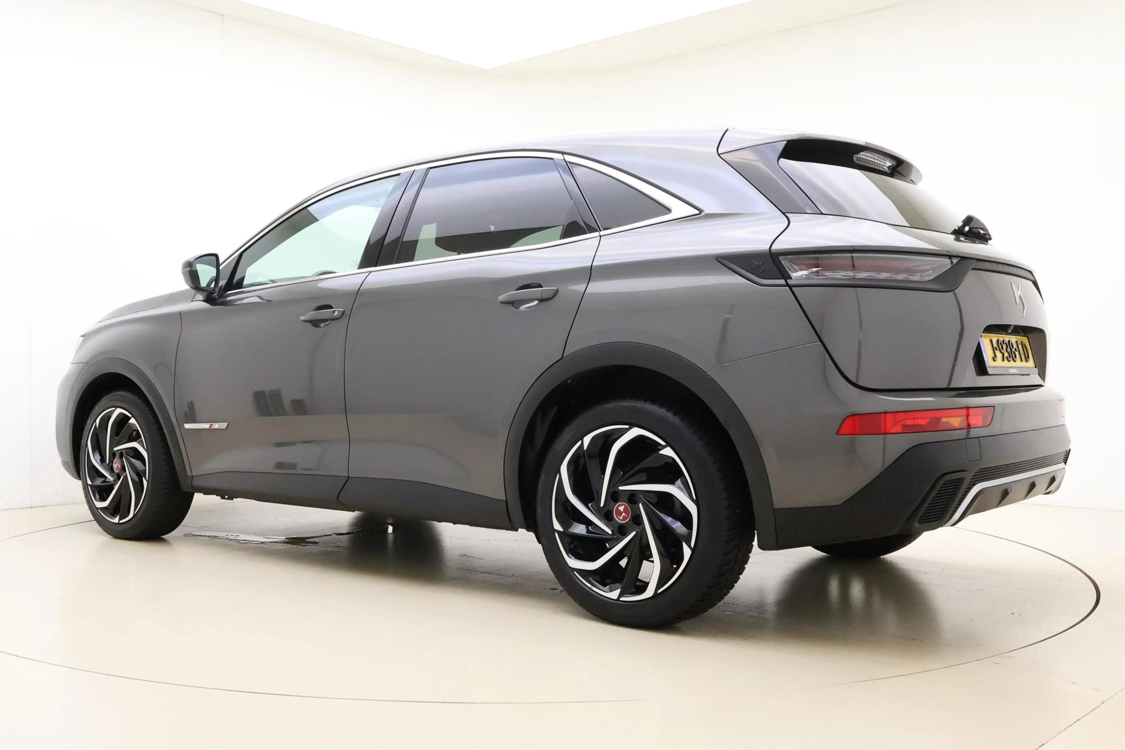 DS Automobiles DS 7 Crossback 1.2 PureTech Performance Line 130 PK | Handgeschak — photo 12