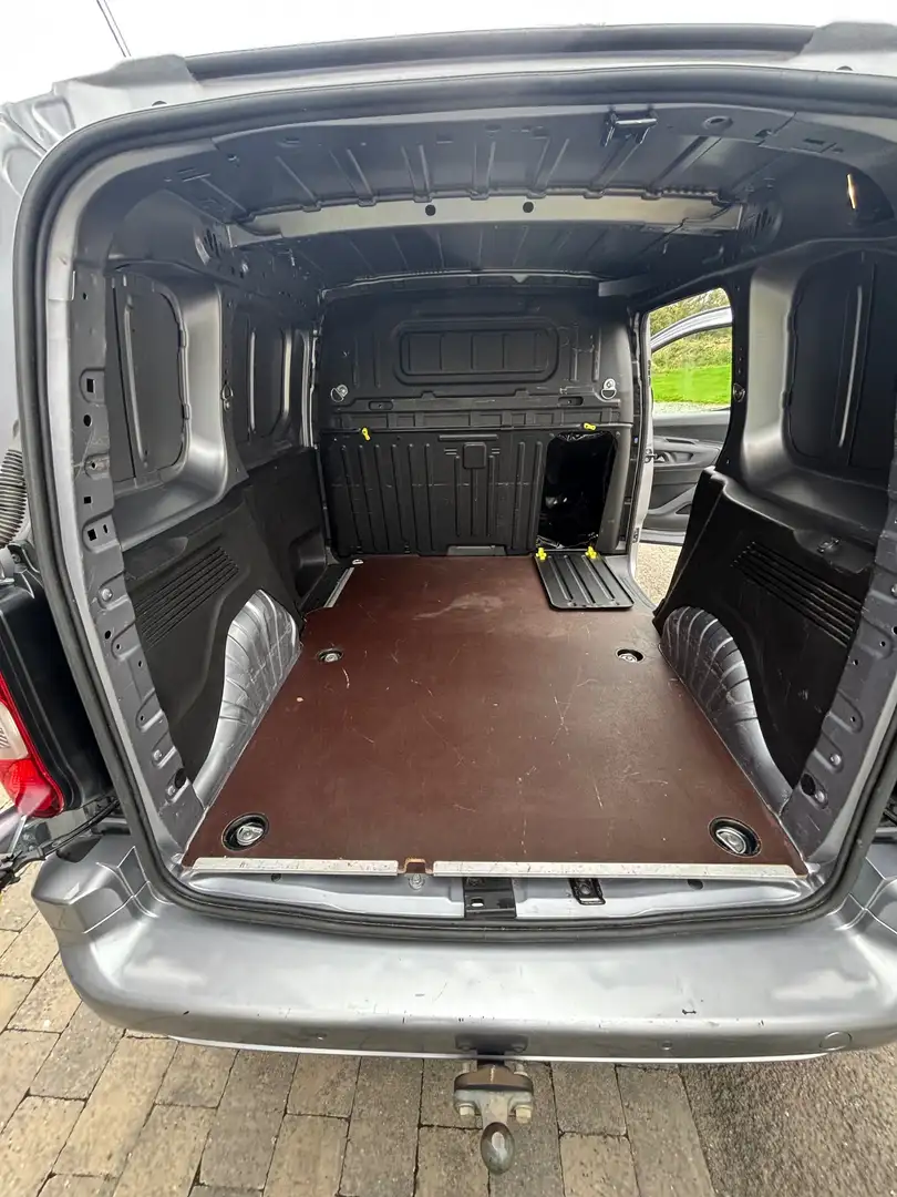 Peugeot Partner 1.5 BlueHDi L1 STD Heavy Premium (EU6.2) Gris - 2