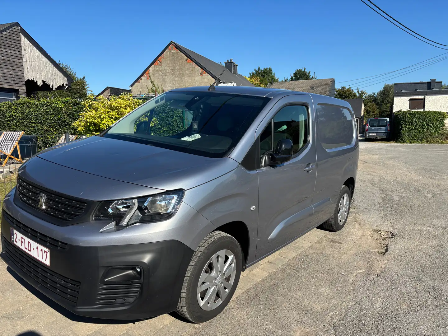 Peugeot Partner 1.5 BlueHDi L1 STD Heavy Premium (EU6.2) Gris - 1