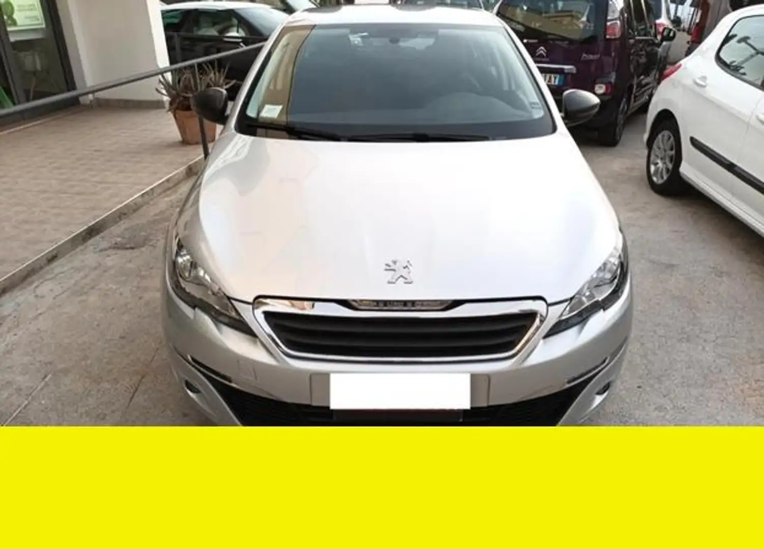 Peugeot 308 - 1