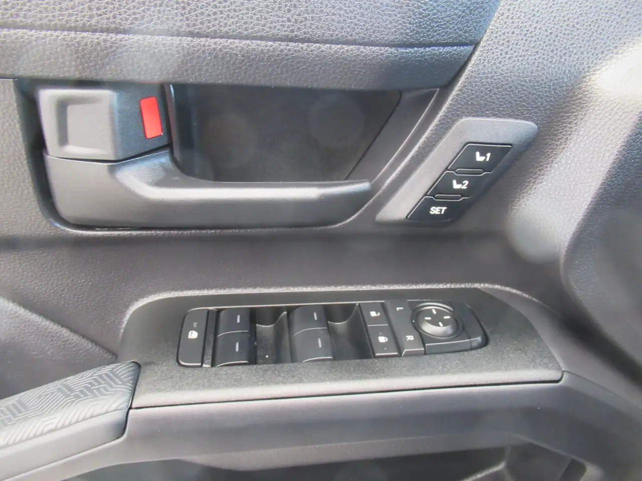 Toyota 4-Runner снимка Toyota 4-Runner