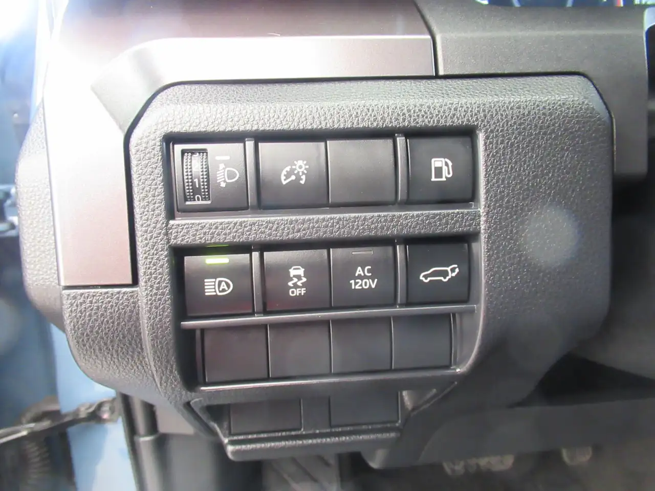 Toyota 4-Runner снимка Toyota 4-Runner