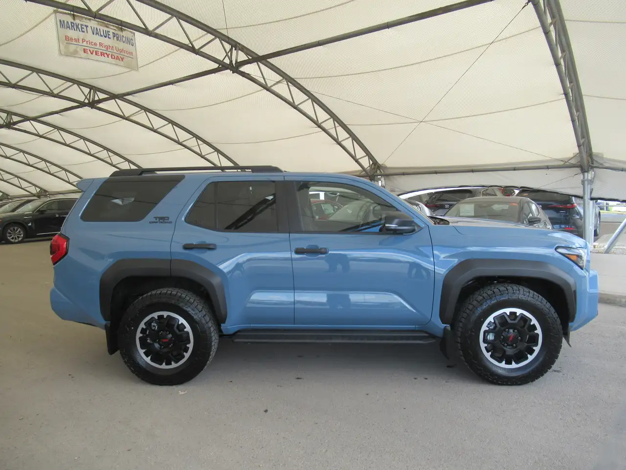 Toyota 4-Runner снимка Toyota 4-Runner