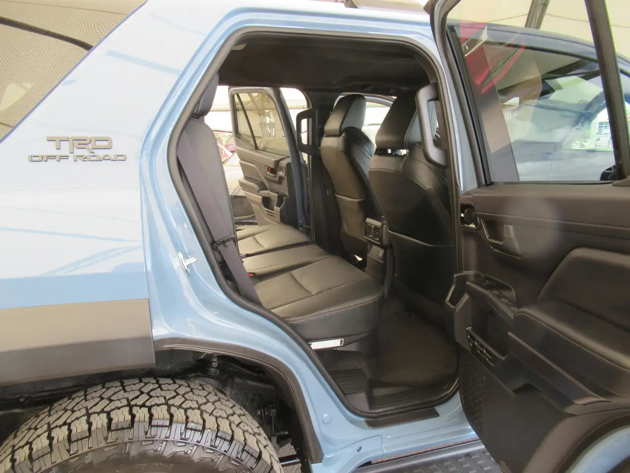 Toyota 4-Runner снимка Toyota 4-Runner