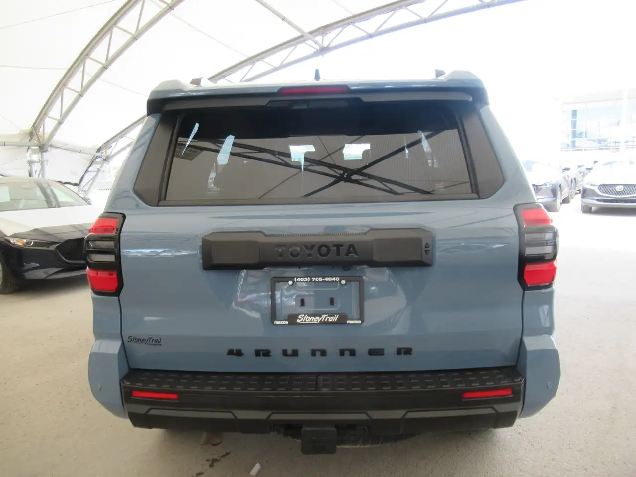 Toyota 4-Runner снимка Toyota 4-Runner