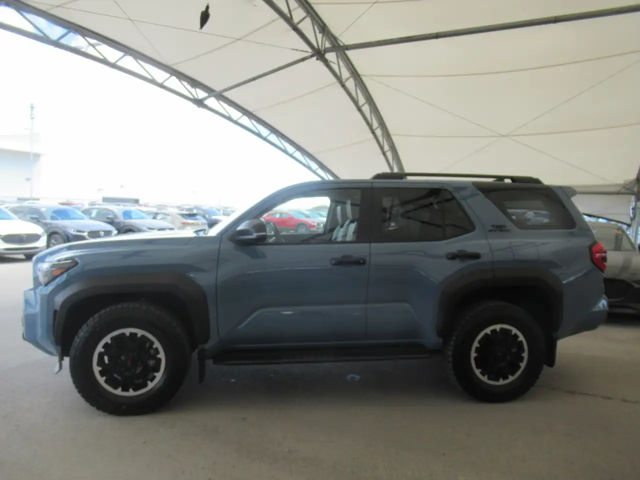 Toyota 4-Runner снимка Toyota 4-Runner
