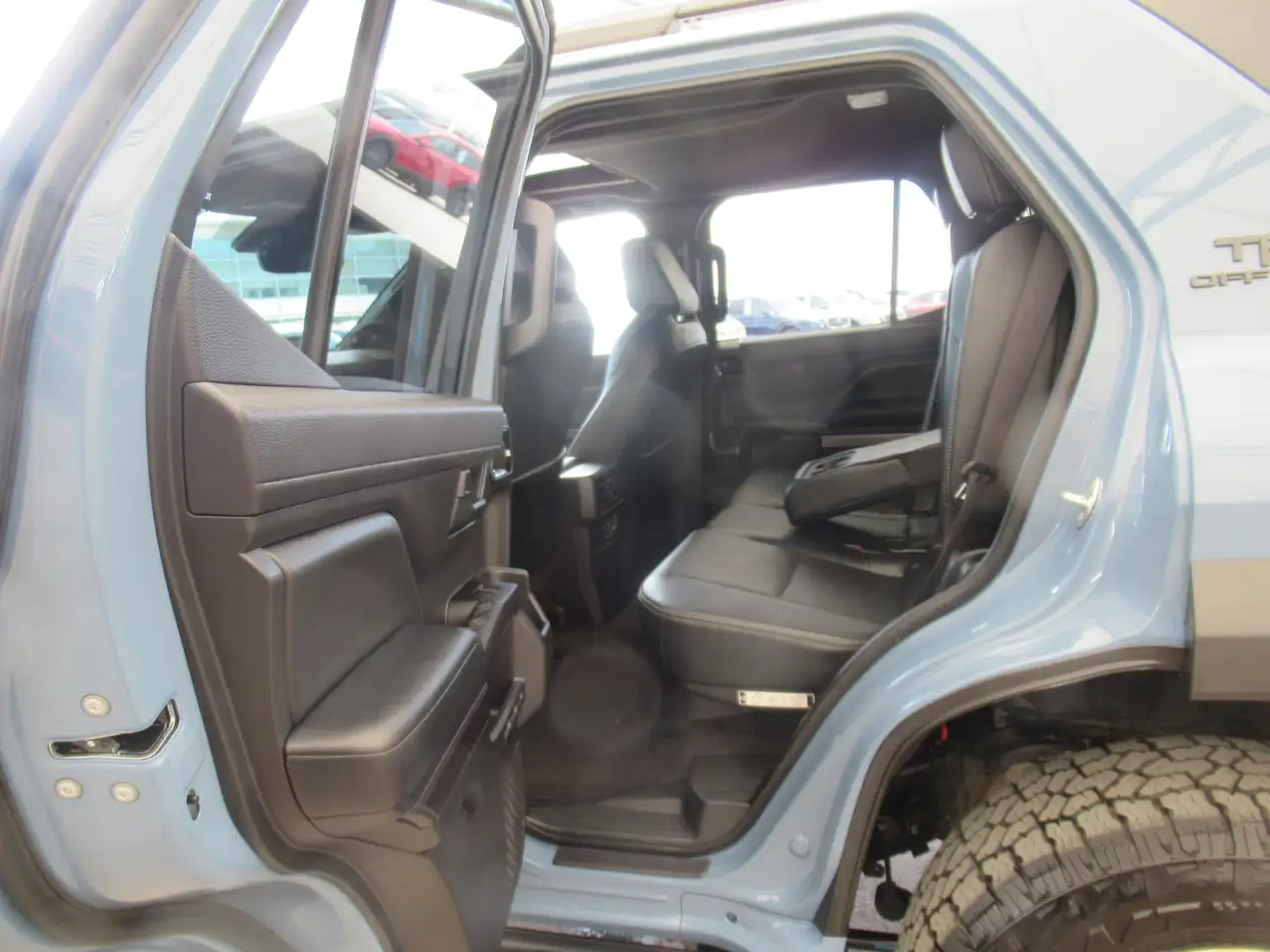Toyota 4-Runner снимка Toyota 4-Runner