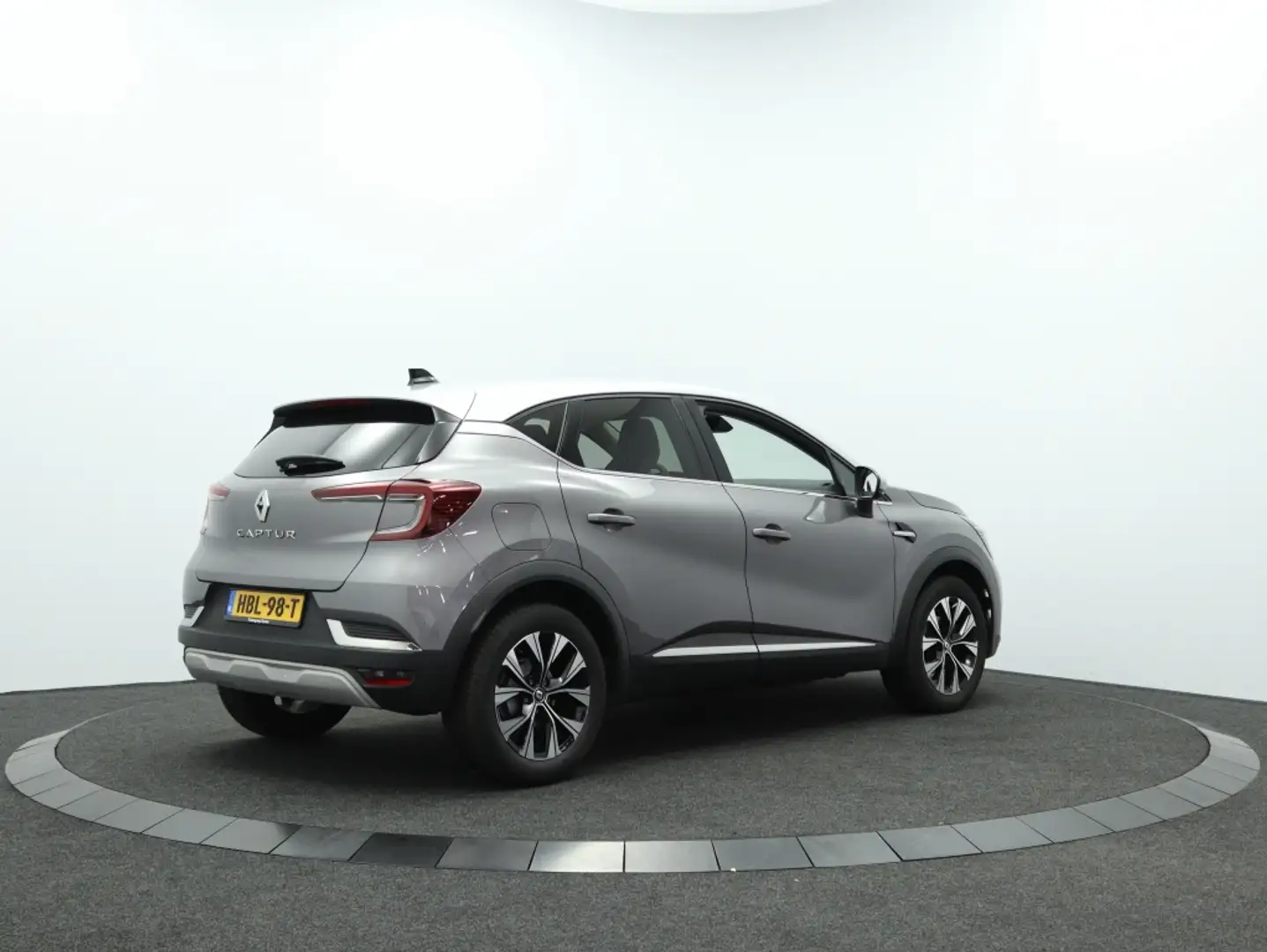 Renault Captur 1.0 TCe 90 techno | Private lease 439 p.m. Grijs - 2
