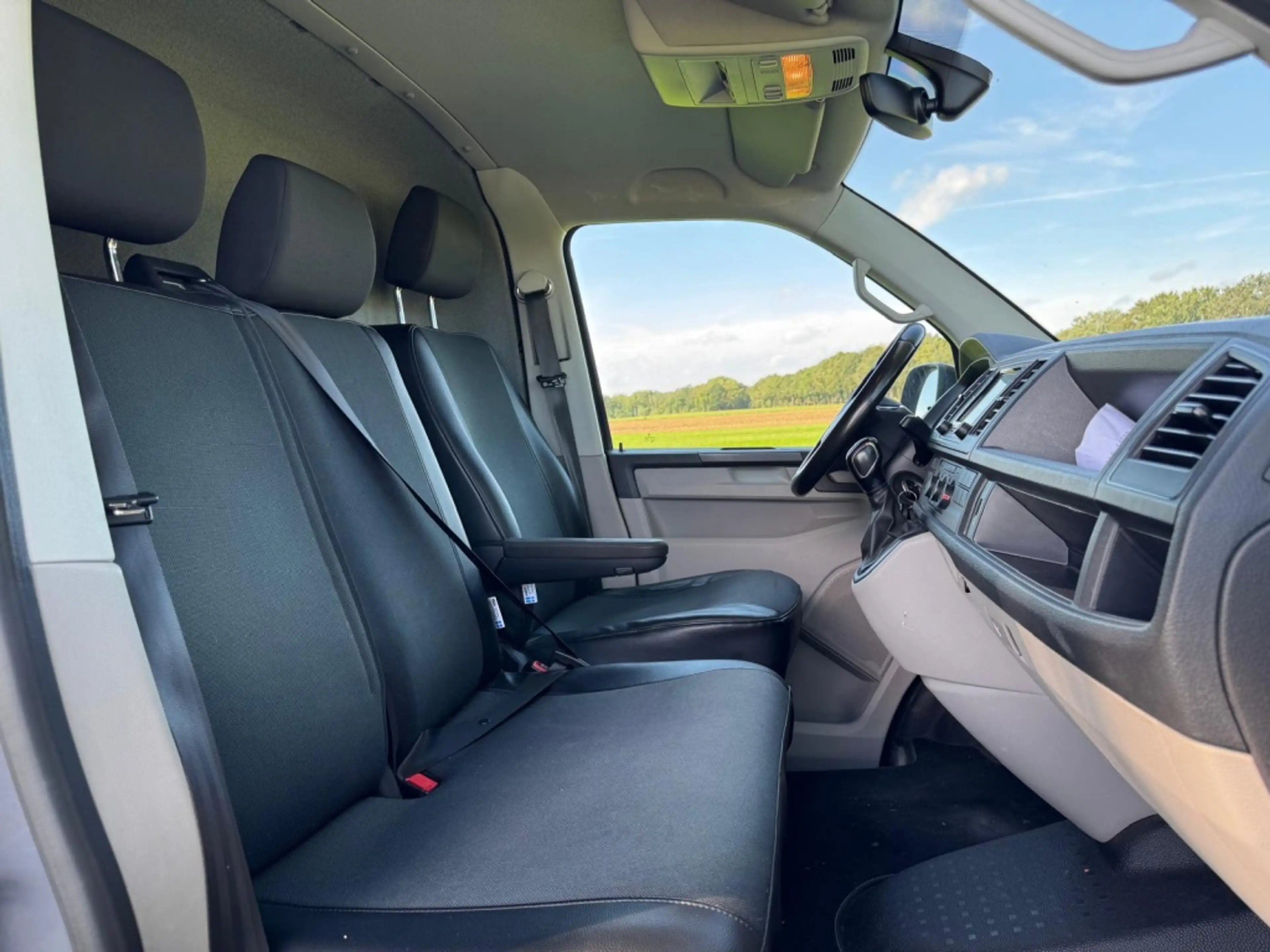 Volkswagen Transporter 2.0 TDI L1H2 Highl. | Standkachel | Stoelverwarmin — photo 12