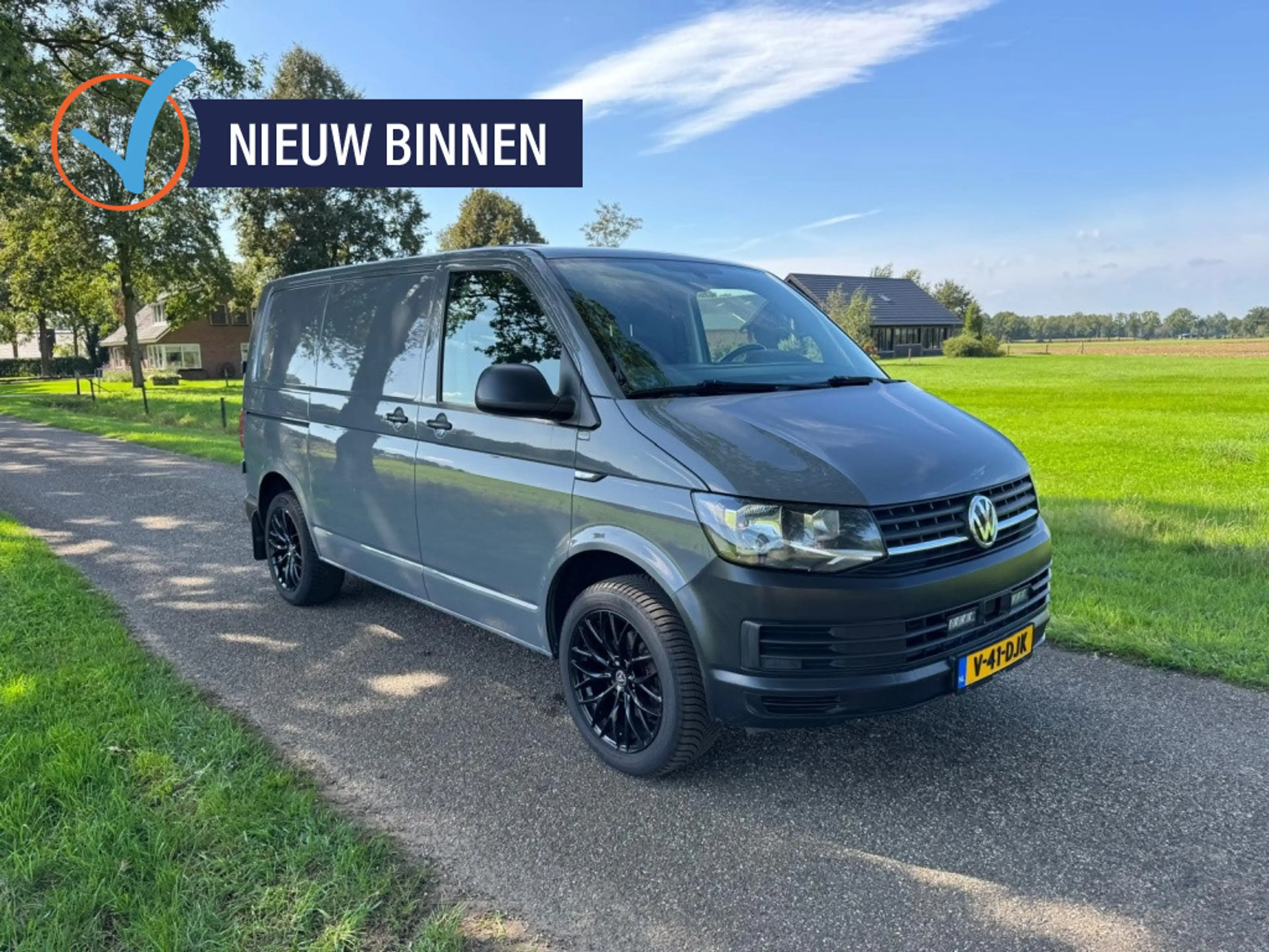 Volkswagen Transporter 2.0 TDI L1H2 Highl. | Standkachel | Stoelverwarmin