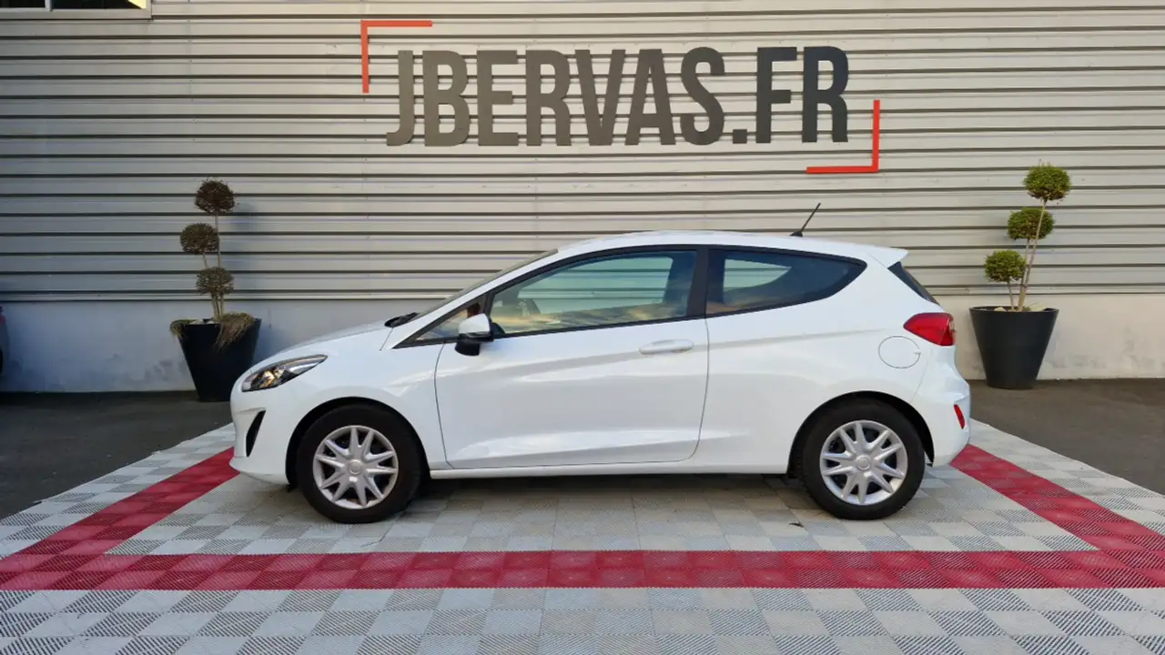 Ford Fiesta AFFAIRES 1.1 85 CH SS BVM5 TREND 2 PL