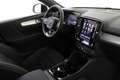 Volvo XC40 B4 (M-HYBRID) PLUS BLACK EDITION -PANO.DAK|HARMAN/ Wit - thumbnail 4